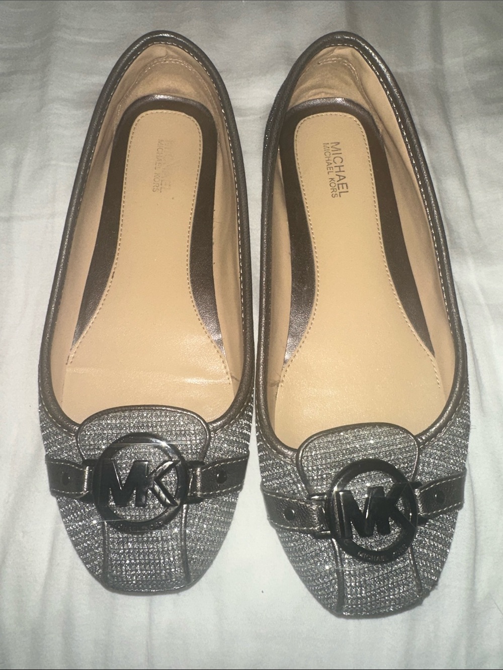 Michael Kors Fulton silver flats size 8